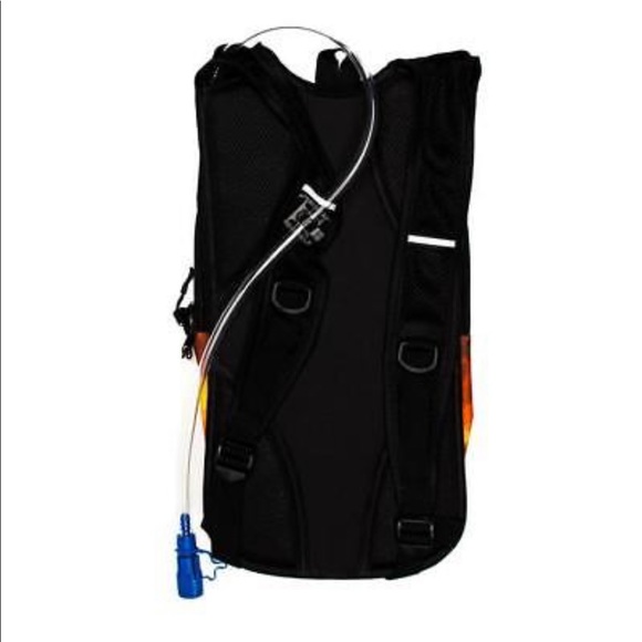 Illenium limited edition awake hydration pack - Picture 5 of 7